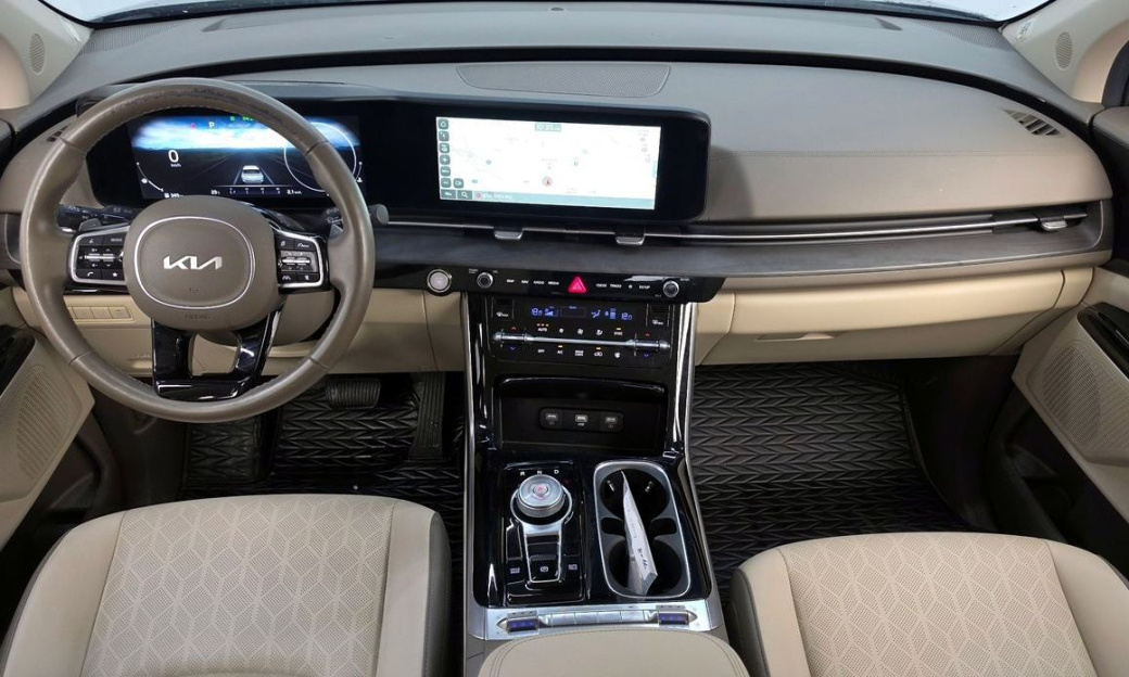 Kia Carnival 9-Seater Noblesse, 2023
