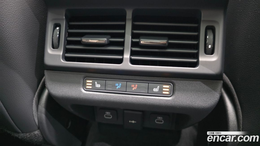 Land Rover Range Rover Evoque P250 Dynamic SE, 2025