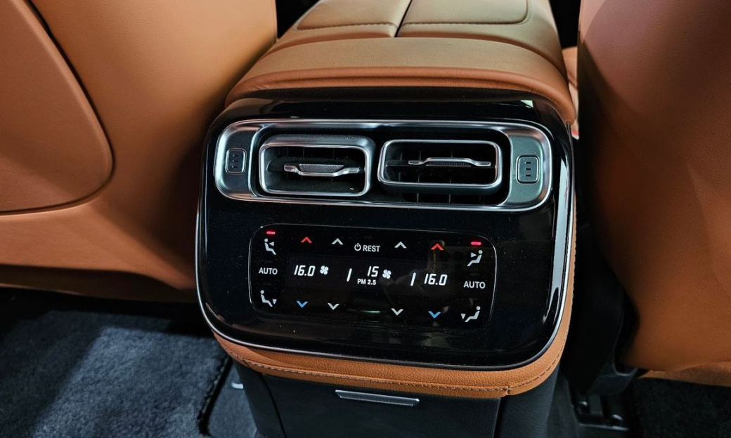 Mercedes-Benz S-Class S500L 4MATIC, 2024