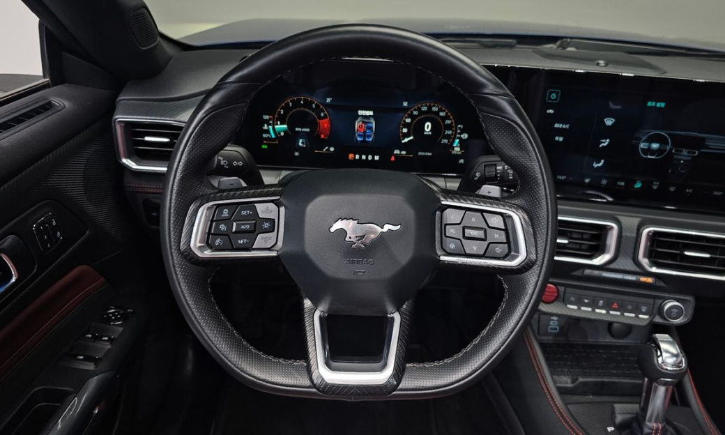 Ford Mustang 2.3 Ecoboost Premium Convertible, 2024