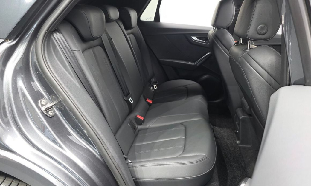 Audi Q2 35 TDI Premium, 2023