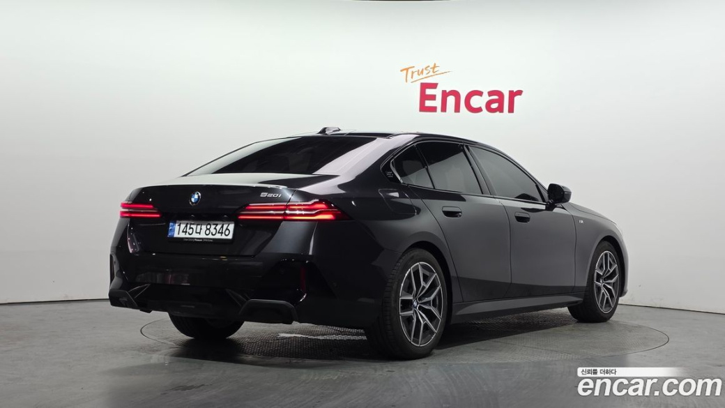 BMW 5-Series 520i M Sport, 2024