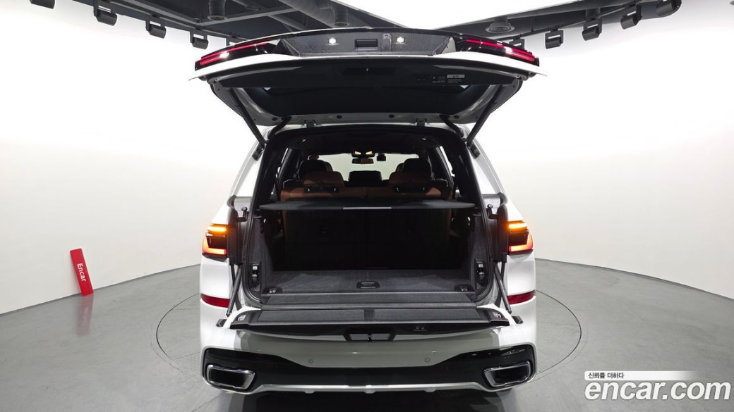 BMW X7 xDrive 40i M Sport 7STR, 2025