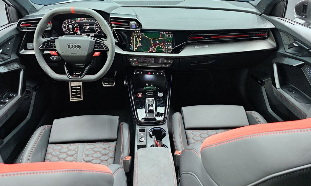 Audi RS3 2.5 TFSI Quattro, 2025