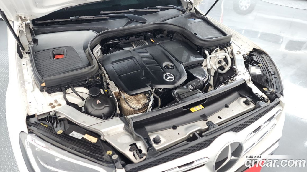 Mercedes-Benz GLC-Class GLC220 d 4MATIC, 2021