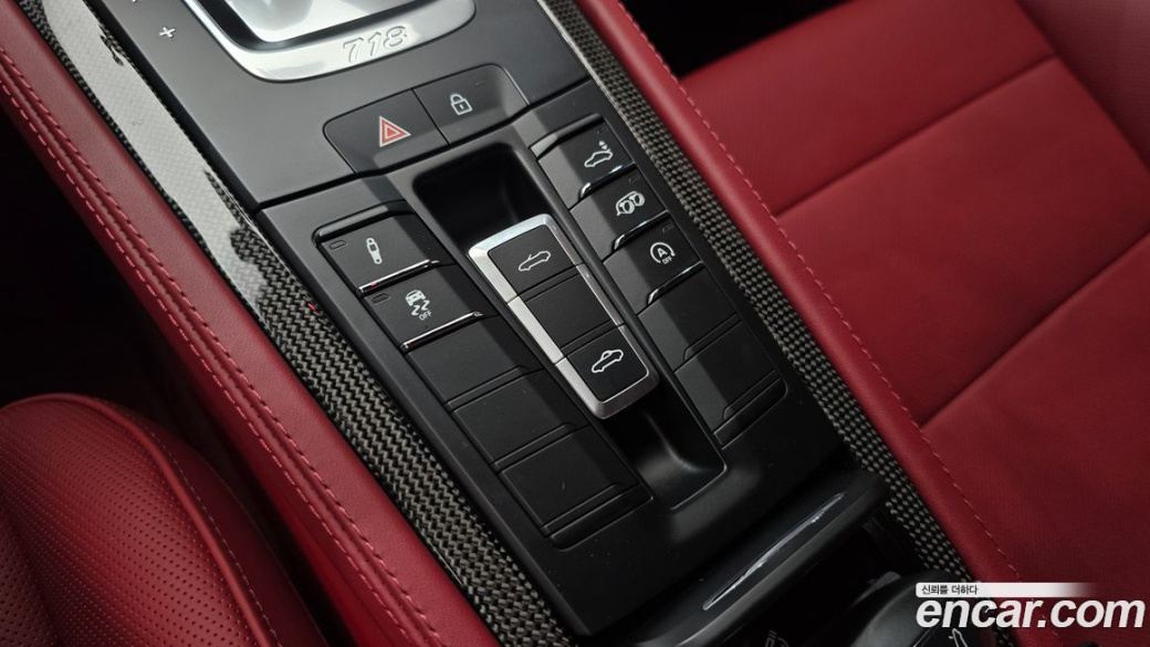 Porsche 718 4.0 GTS, 2024