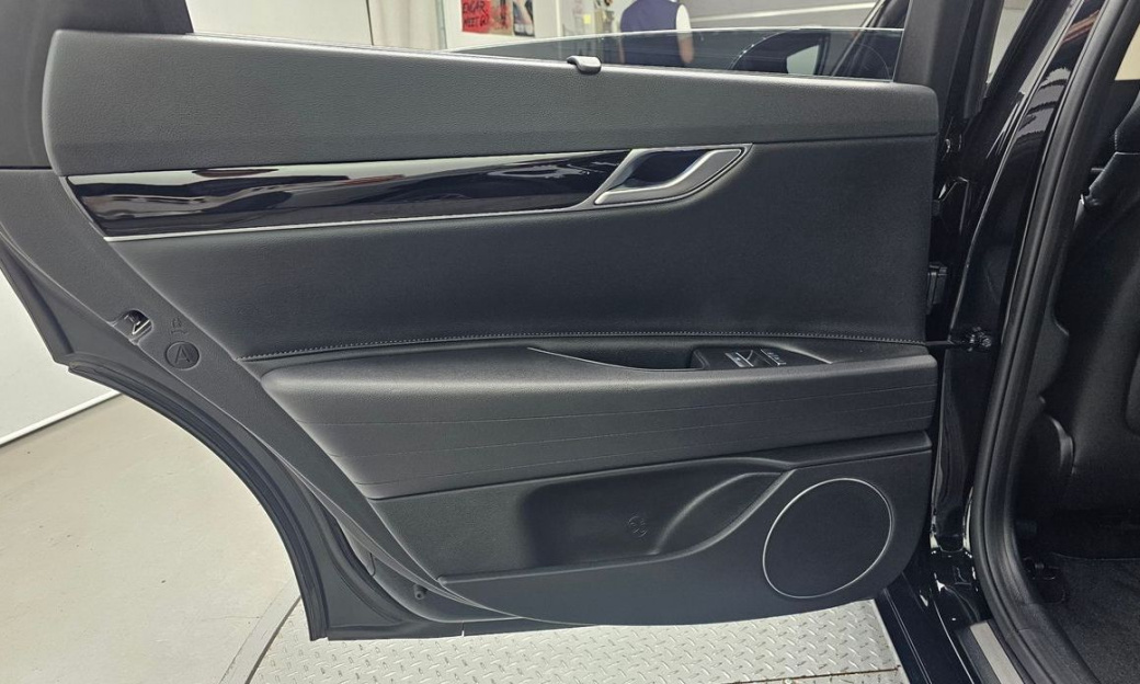 Genesis G80 Gasoline 2.5 Turbo 2WD, 2022