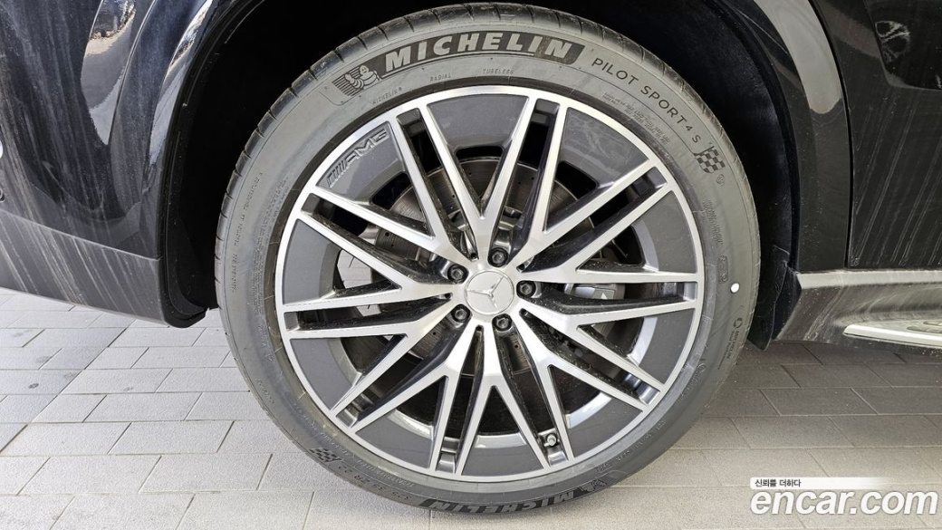 Mercedes-Benz GLE-Class AMG GLE53 4MATIC+ Coupe, 2026