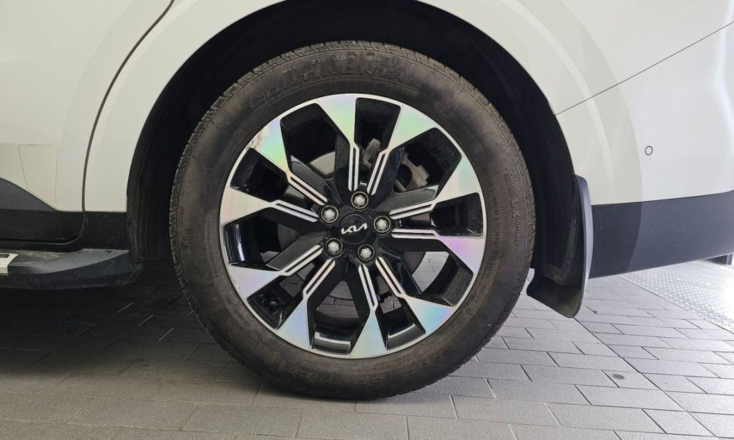 Kia Carnival 7-Seater Signature, 2022