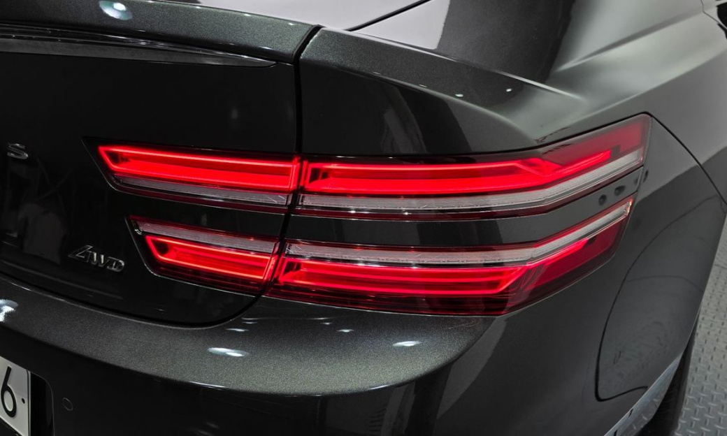 Genesis G80 Gasoline 2.5 Turbo AWD, 2024