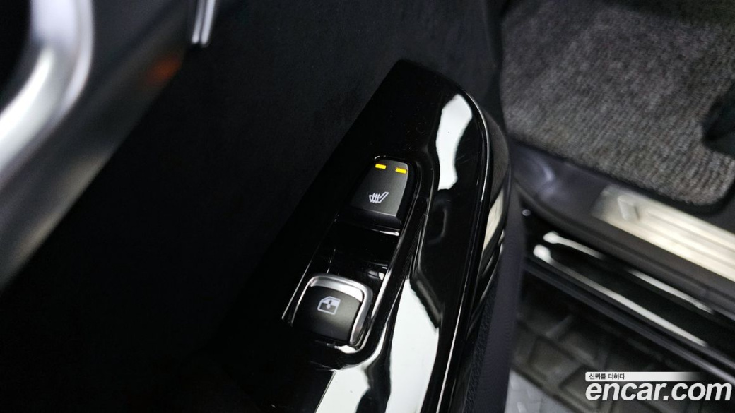 Kia Mohave Diesel 3.0 4WD 5-Seater, 2023