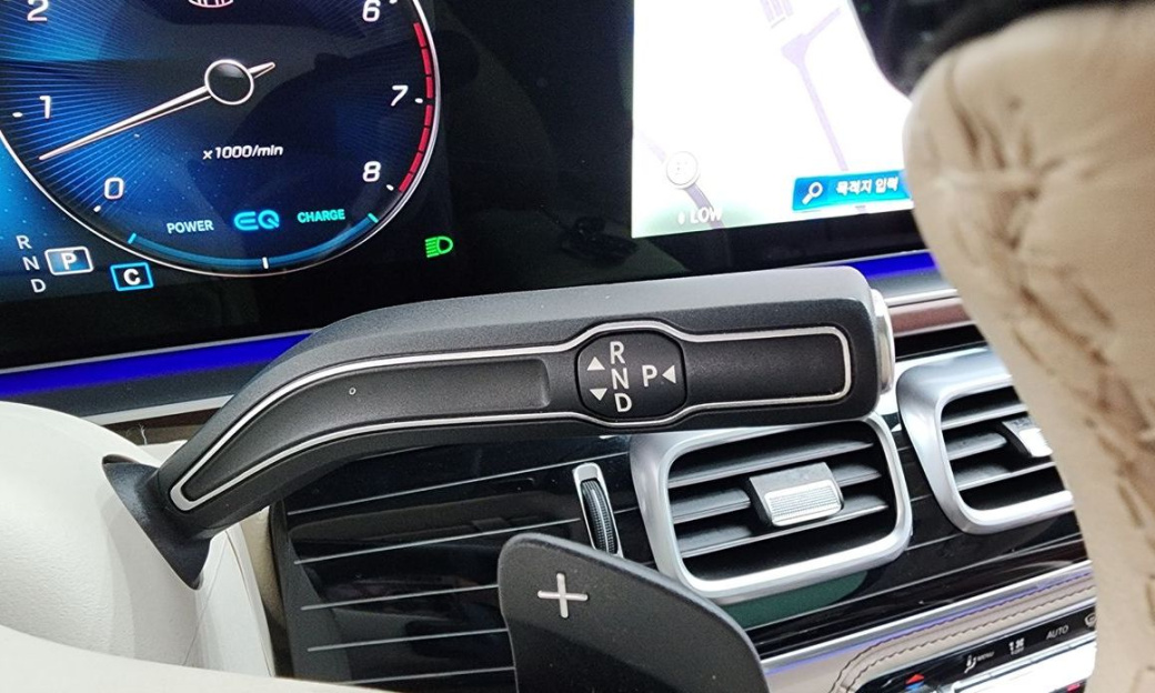 Mercedes-Benz GLS-Class Maybach GLS600 4MATIC Manufakur, 2023