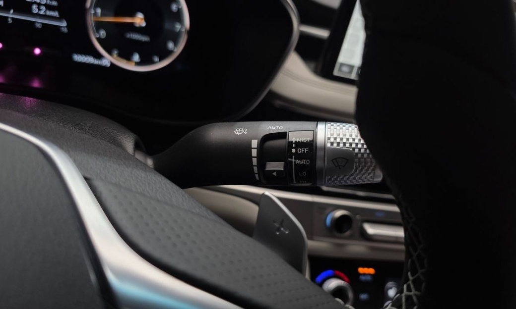 Genesis G70 Gasoline 2.5T 4WD, 2025
