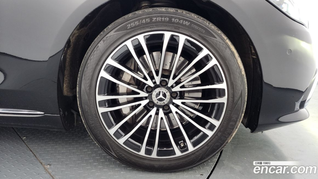 Mercedes-Benz S-Class S350 d, 2022