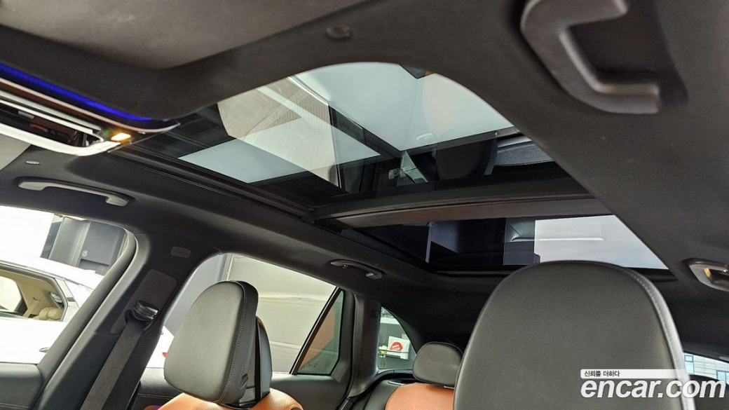 Mercedes-Benz GLC-Class GLC300 4MATIC AMG Line, 2023