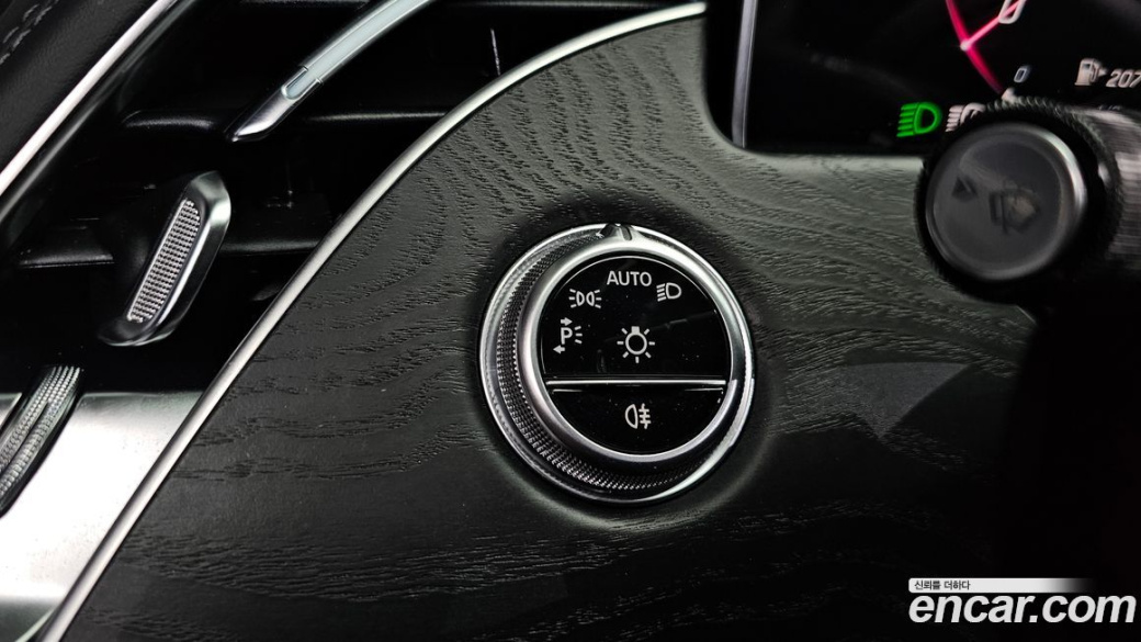 Mercedes-Benz E-Class E220d 4MATIC Exclusive, 2024