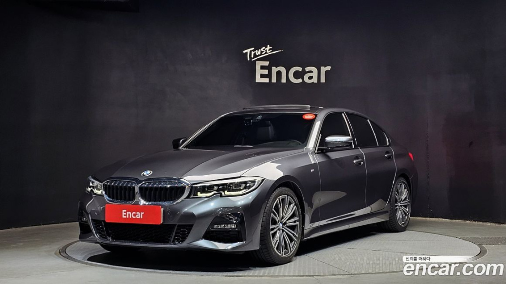 BMW 3-Series 320i M Sport, 2022
