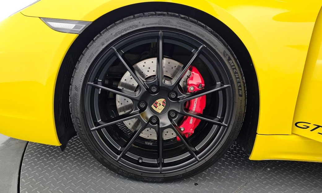 Porsche 718 4.0 GTS, 2024