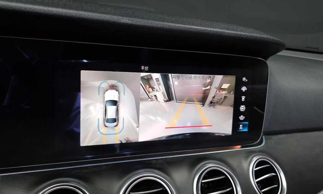 Mercedes-Benz E-Class E250 Avantgarde, 2022