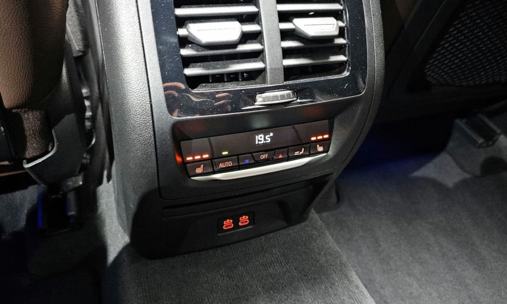 BMW X4 xDrive M40i, 2025