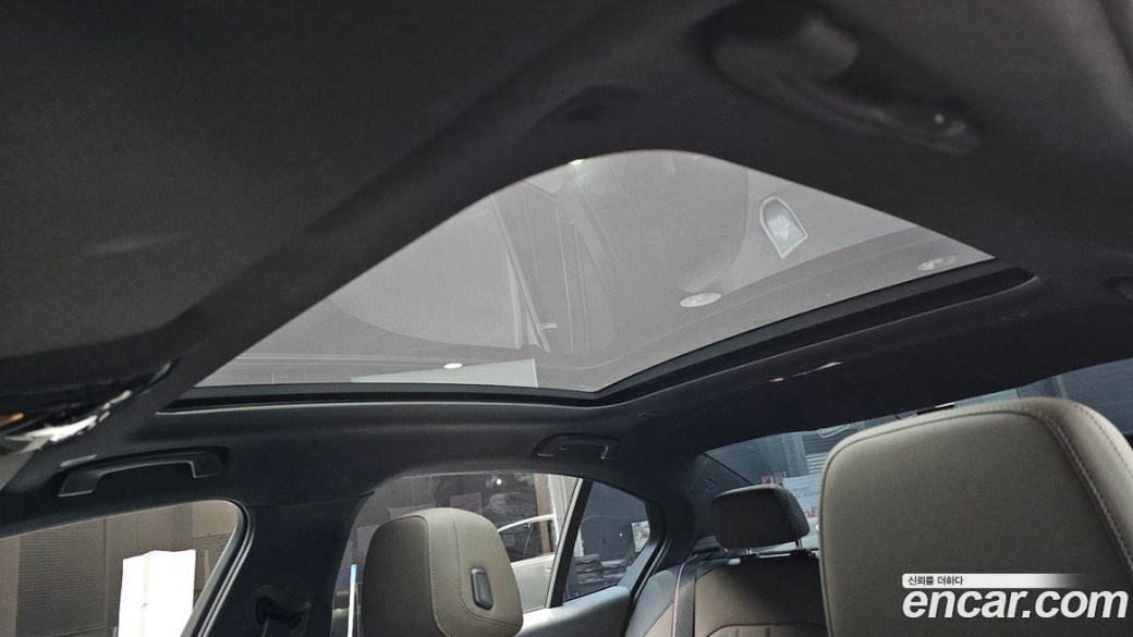 BMW 5-Series 520i M Sport, 2025