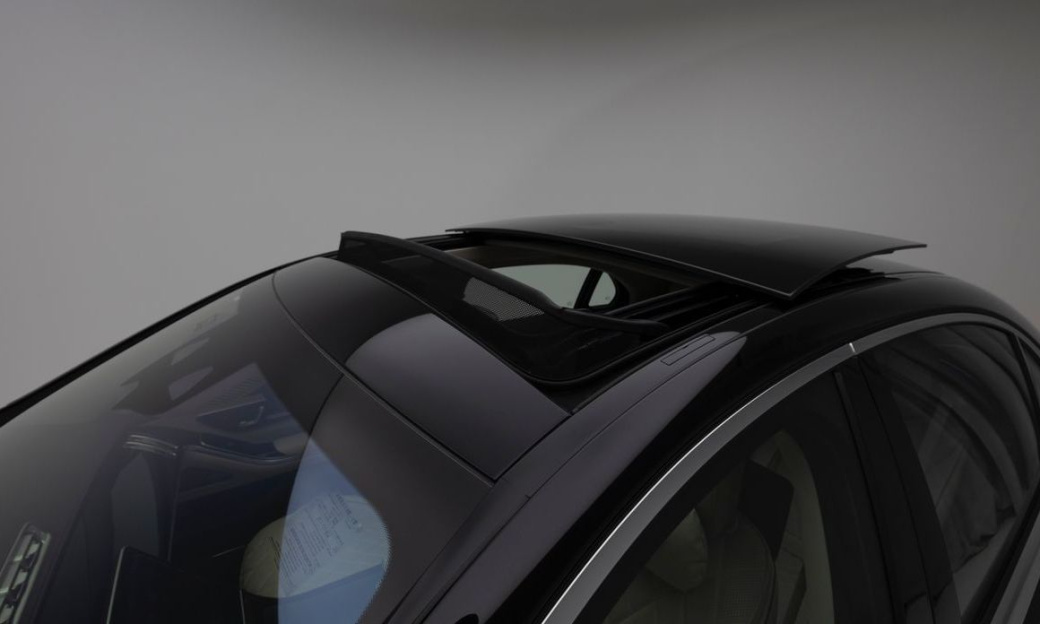 Mercedes-Benz S-Class S500 4MATIC, 2026