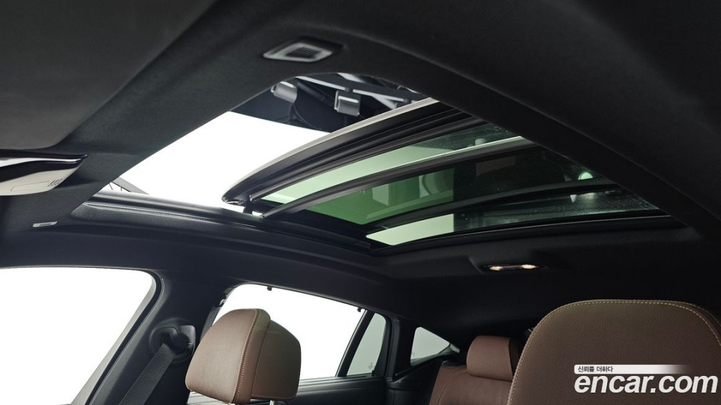 BMW X6 xDrive40i M Sport, 2021