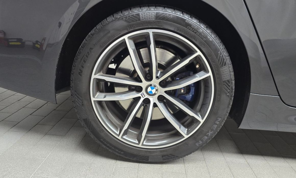 BMW 5-Series 520i M Sport, 2022