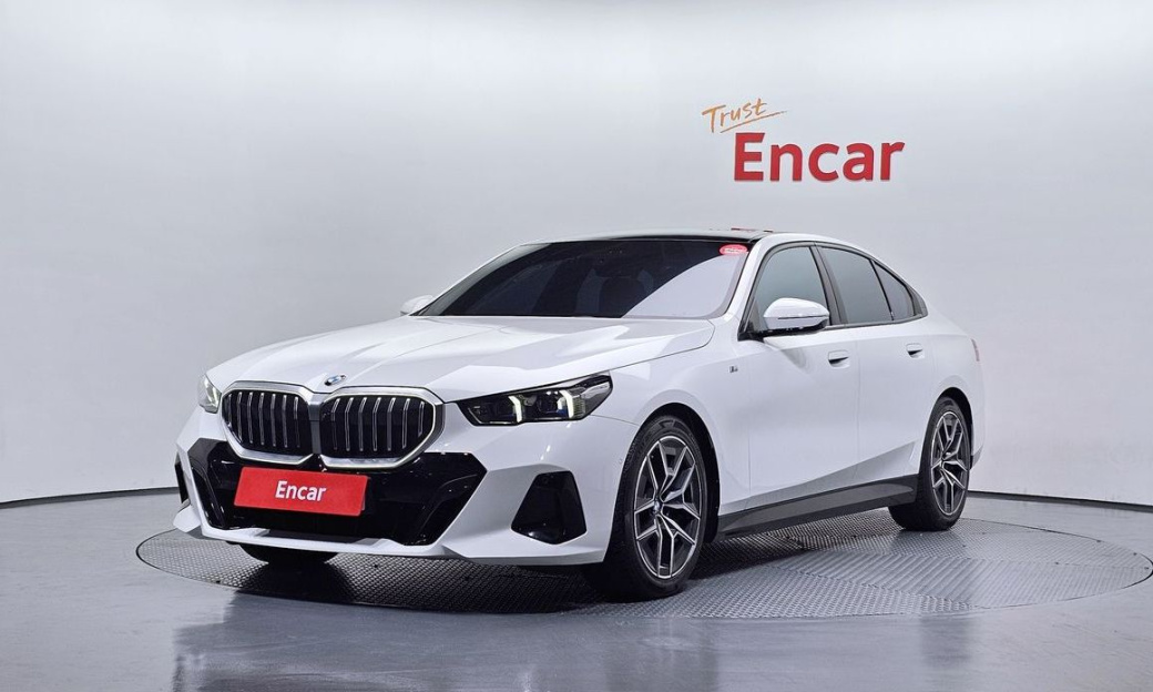 BMW 5-Series 520i M Sport, 2024