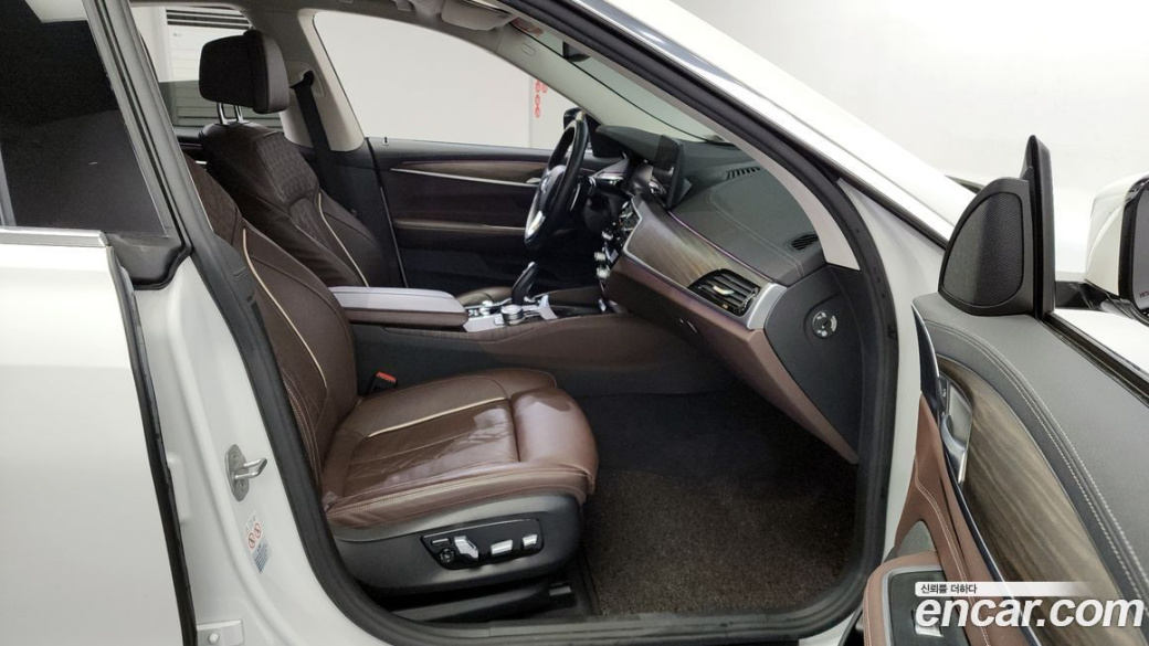BMW Gran Turismo 620d Luxury, 2022