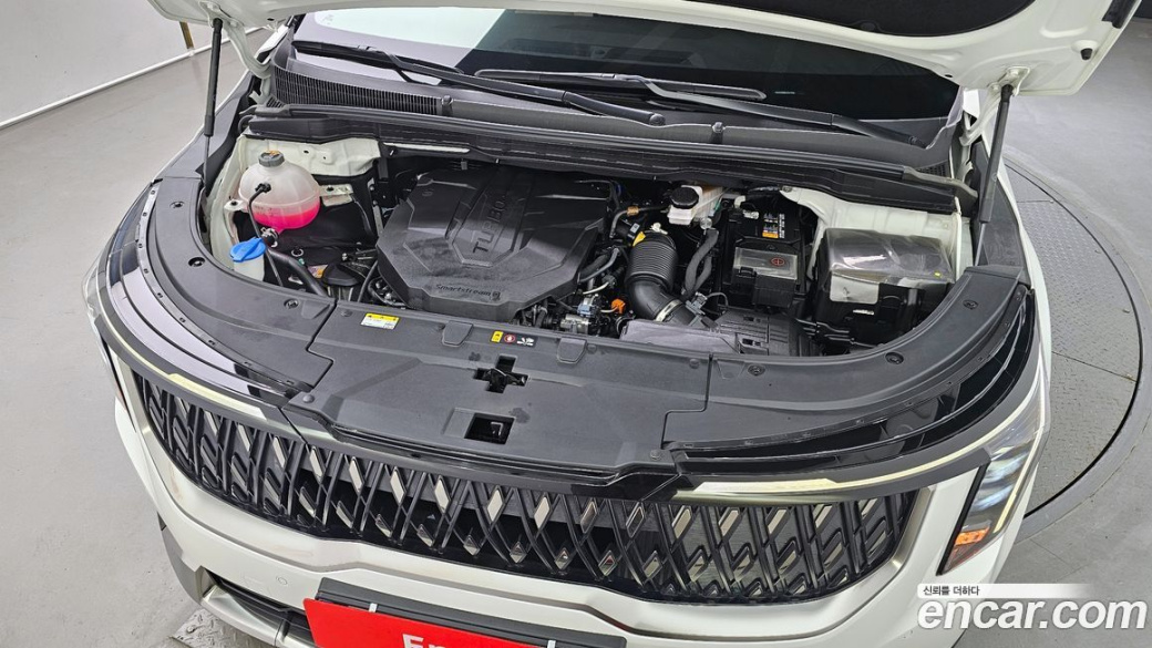 Kia Carnival 9-Seater Noblesse, 2025