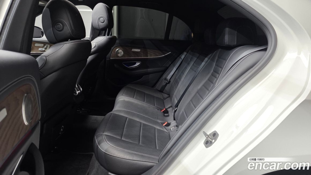 Mercedes-Benz E-Class E250 Exclusive, 2022