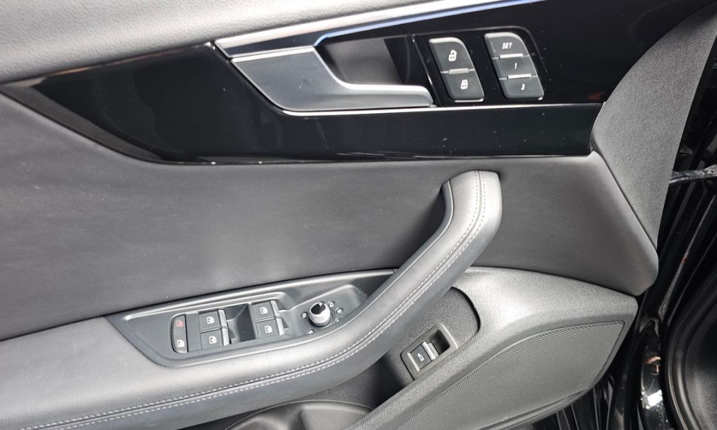 Audi A4 45 TFSI Quattro Premium, 2021