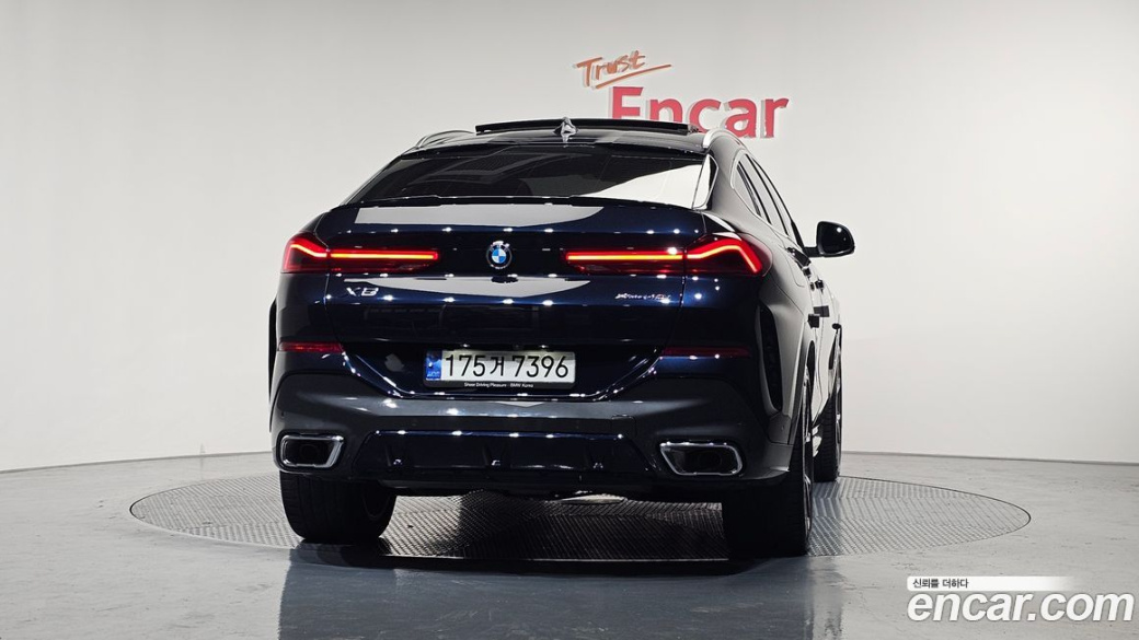 BMW X6 xDrive40i M Sport, 2023