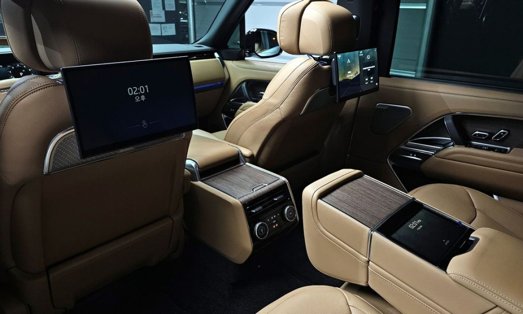 Land Rover Range Rover P530 Autobiography Long Wheel Base, 2025
