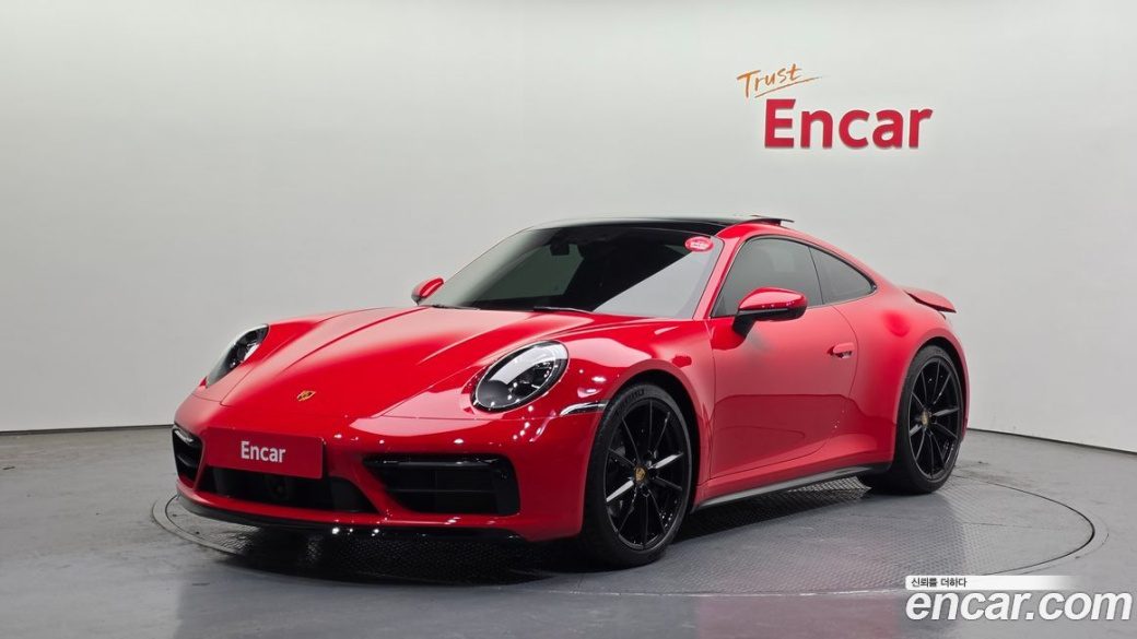 Porsche 911 Carrera, 2024