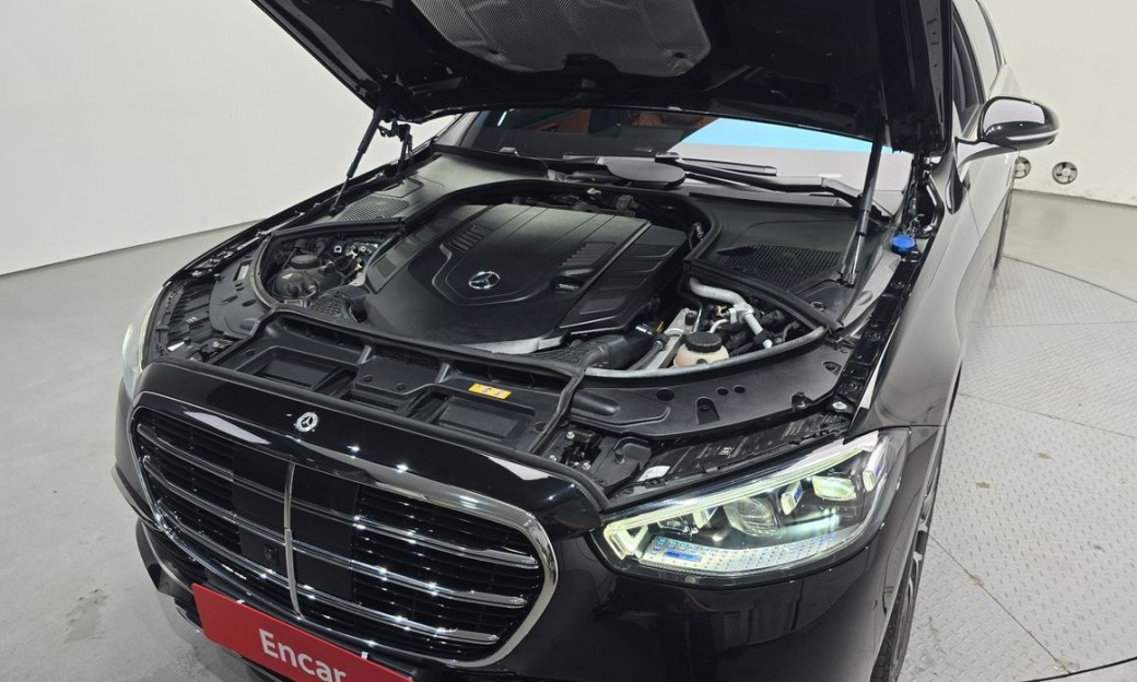 Mercedes-Benz S-Class S580L 4MATIC, 2024