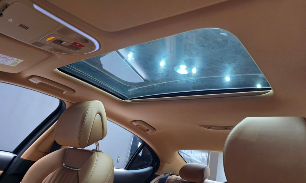 Genesis G70 Gasoline 2.5T 2WD, 2024