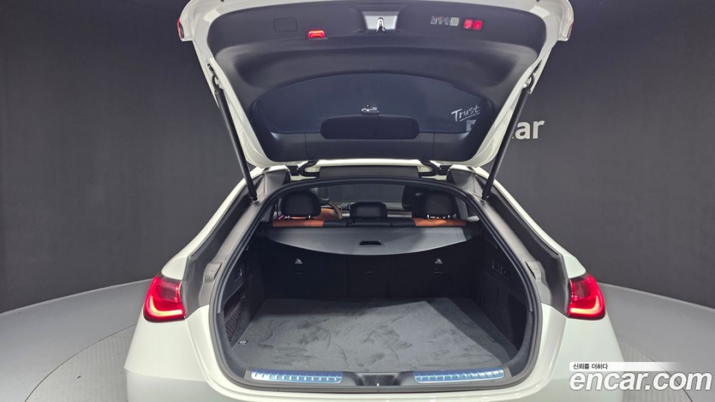 Mercedes-Benz GLC-Class GLC300 4MATIC Coupe, 2024
