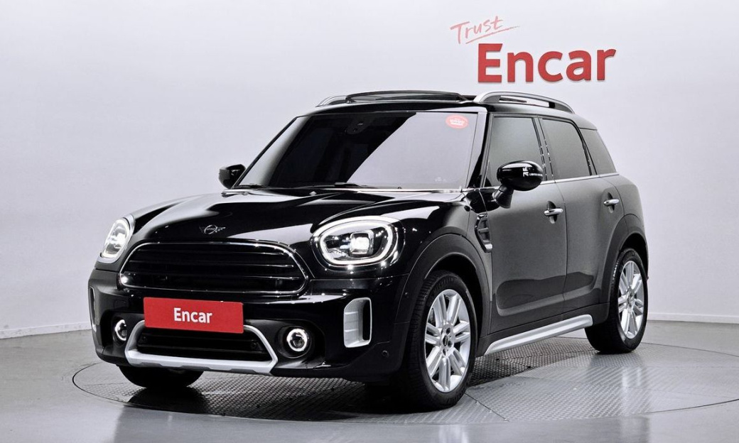Mini Countryman Classic Plus Launch Pack, 2023