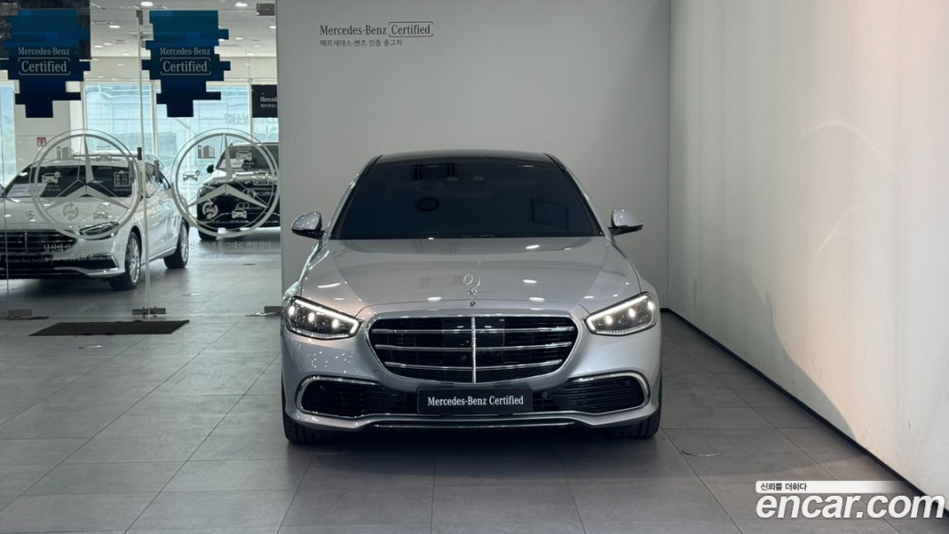 Mercedes-Benz S-Class S580L 4MATIC, 2025