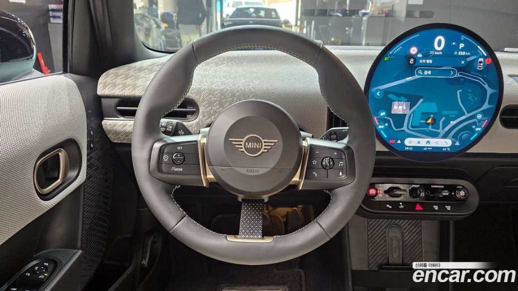 Mini Cooper 5 Door Favoured, 2025