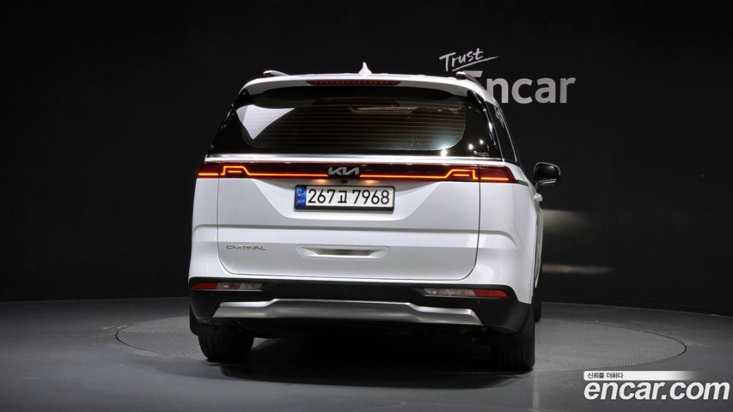 Kia Carnival 7-Seater Signature, 2022