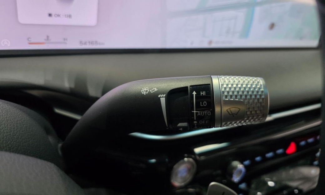 Genesis G80 Gasoline 2.5 Turbo AWD, 2025