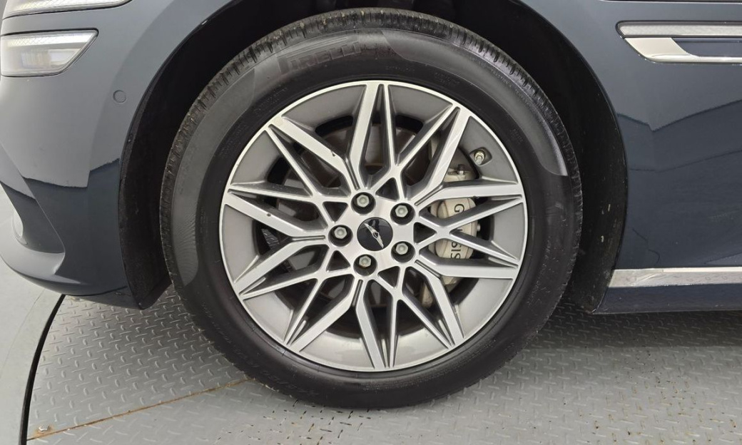 Genesis G80 Gasoline 2.5 Turbo 2WD, 2025