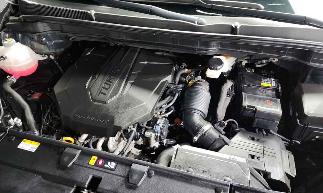 Kia Carnival 7-Seater Noblesse, 2024