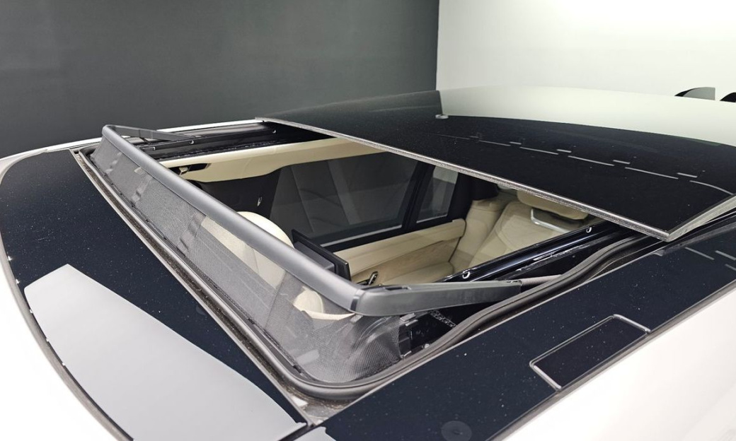 Land Rover Range Rover P615 SV LWB, 2025