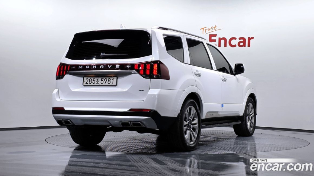Kia Mohave Diesel 3.0 4WD 7-Seater, 2023