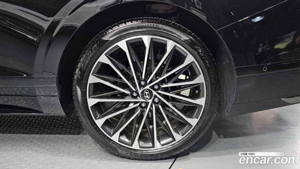 Hyundai Grandeur 2,5 Gasoline 2WD, 2024