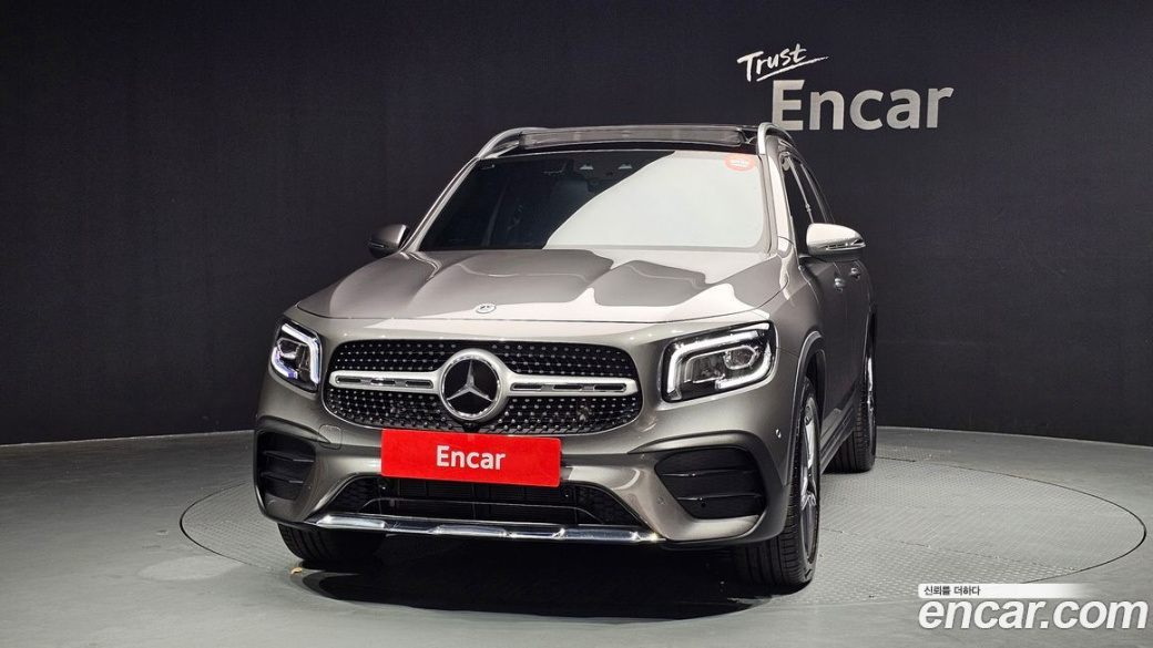 Mercedes-Benz GLB-Class GLB250 4MATIC, 2023